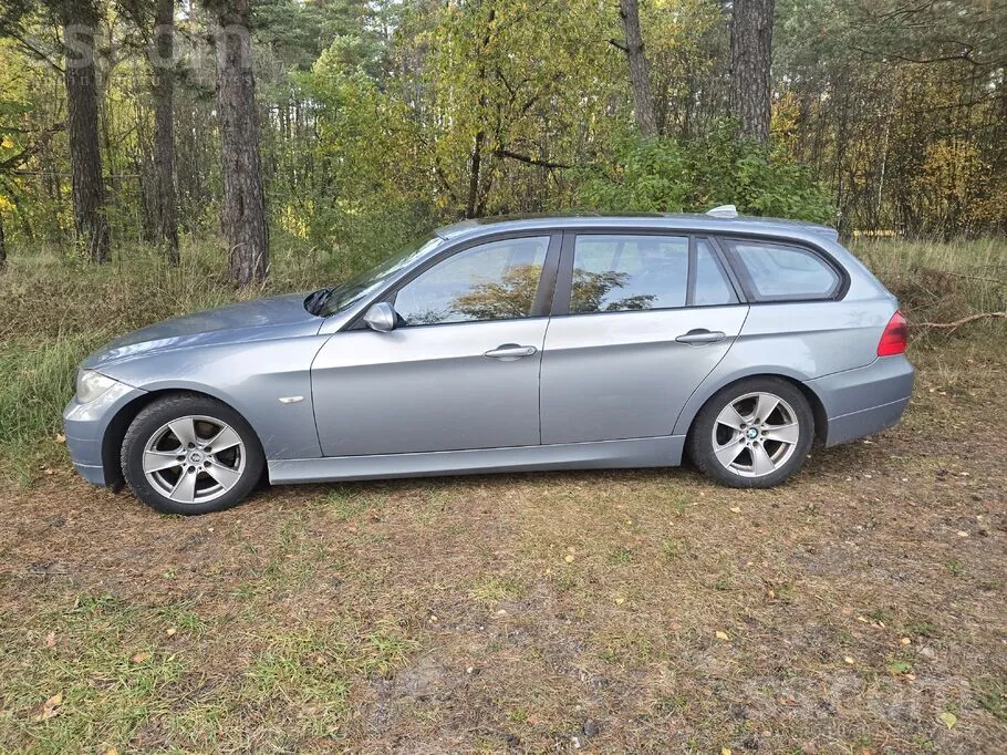 BMW 320 2005 photo 3