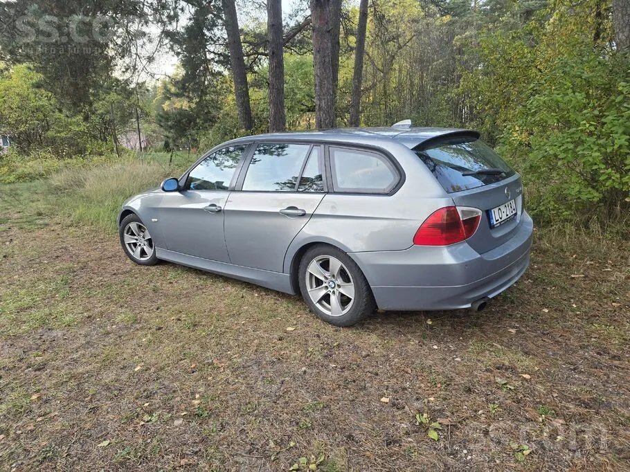 BMW 320 2005 photo 4