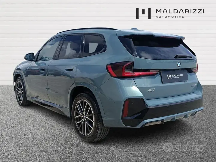 BMW X1 2025 photo 4