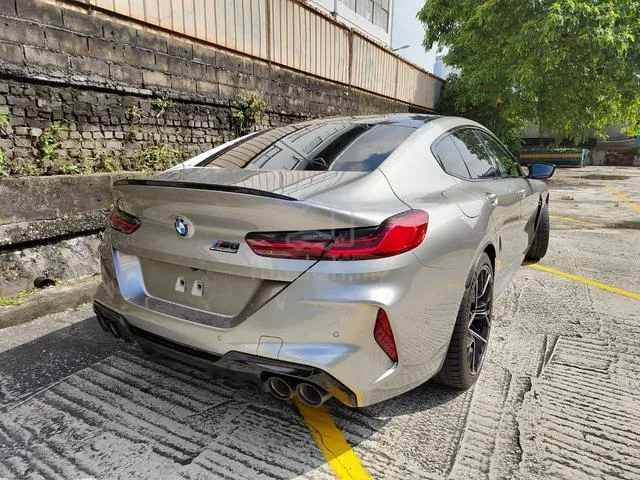 BMW M8