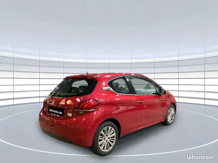 Peugeot 208 2016 photo 4