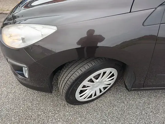 Peugeot 308 2011 photo 3