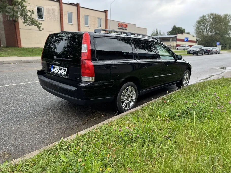 Volvo V70 2006 photo 4