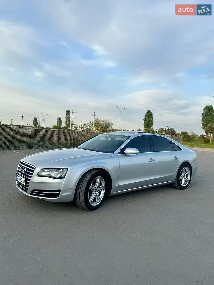 Audi A8