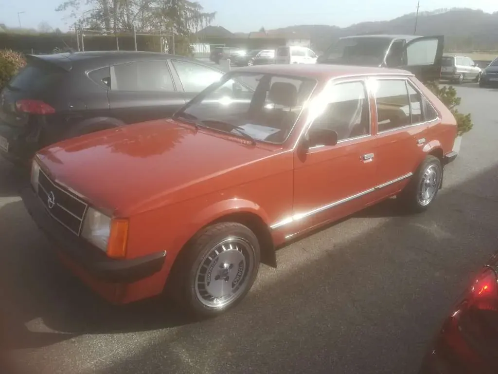 Opel Kadett 1981 photo 2