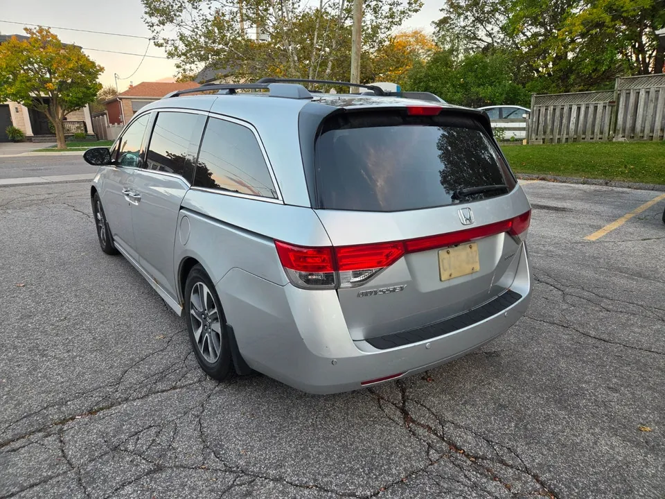Honda Odyssey 2014 photo 5
