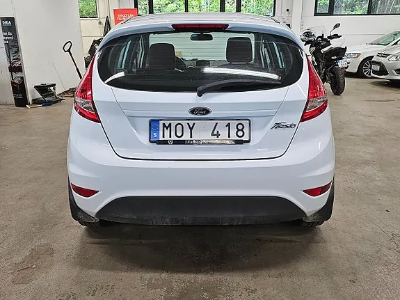Ford Fiesta 2010 photo 5