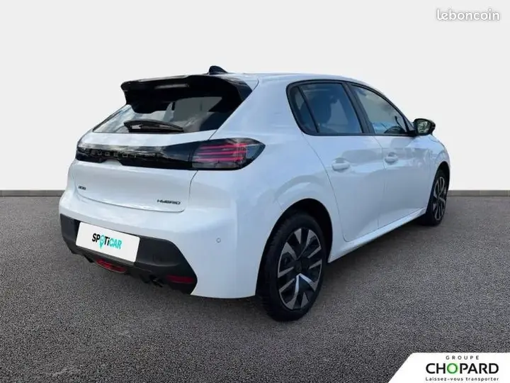 Peugeot 208 2024 photo 3