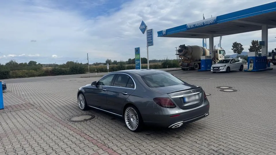 Mercedes-Benz E 350 D