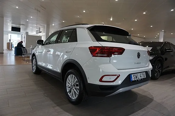 Volkswagen T-Roc 2024 photo 3