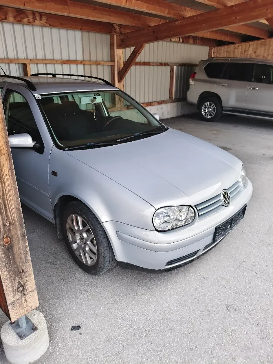 Volkswagen Golf 2000 photo 2