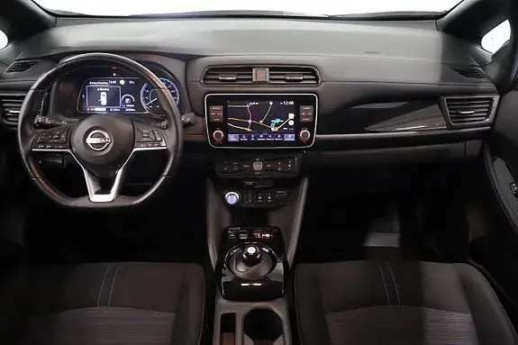 Nissan Leaf 2023 photo 5