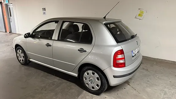 Skoda Fabia 2004 photo 4