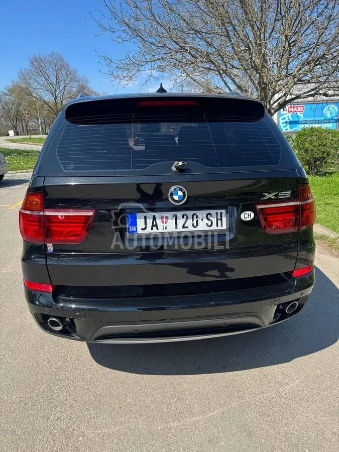 BMW X5 2011 photo 4