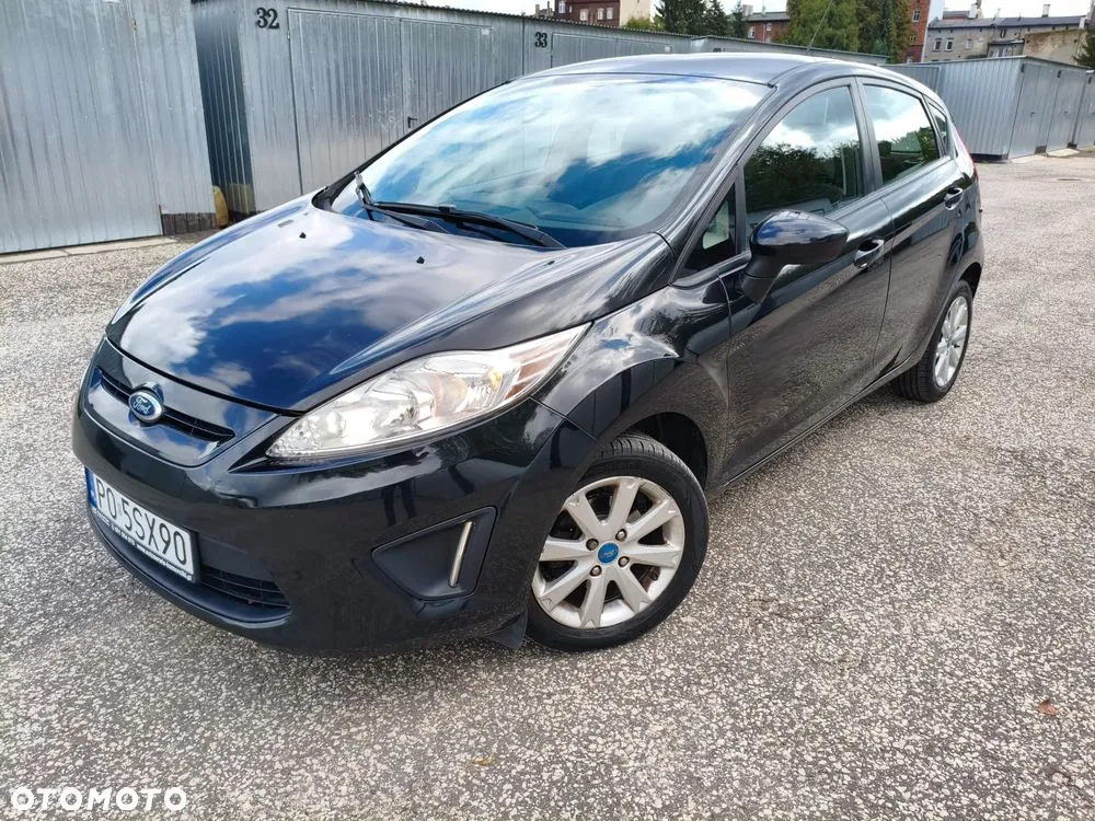 Ford Fiesta 2013 photo 4