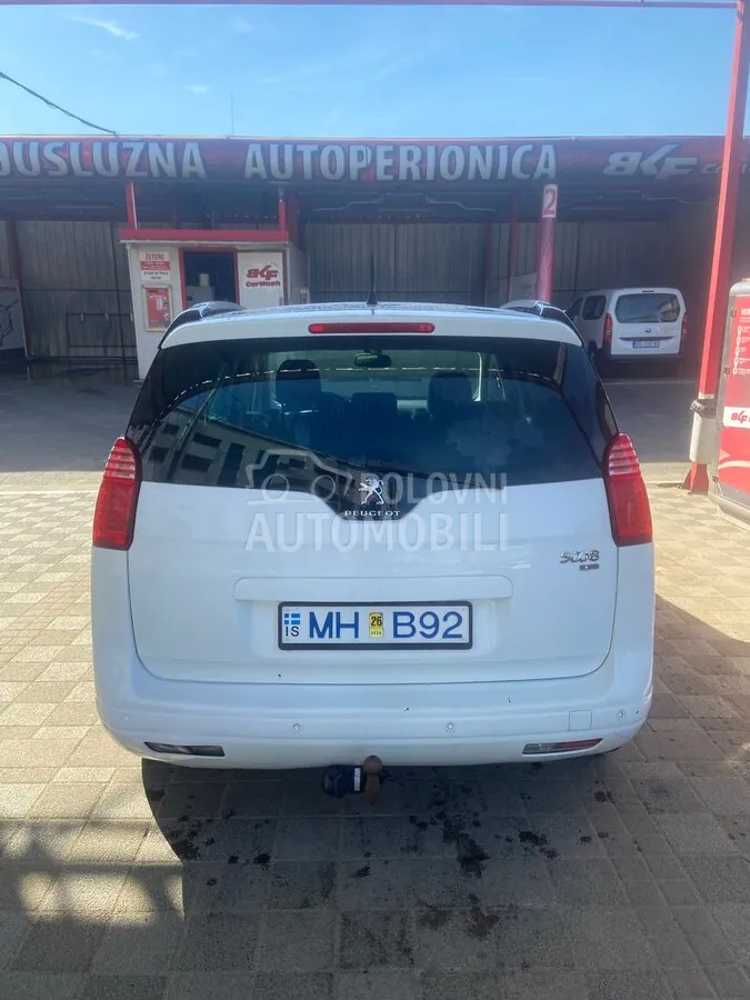 Peugeot 5008 2014 photo 5