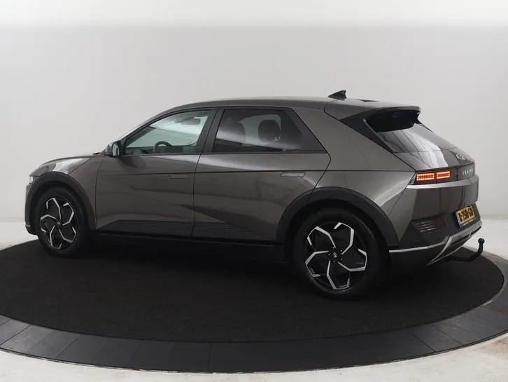Hyundai Ioniq 5 2022 photo 2