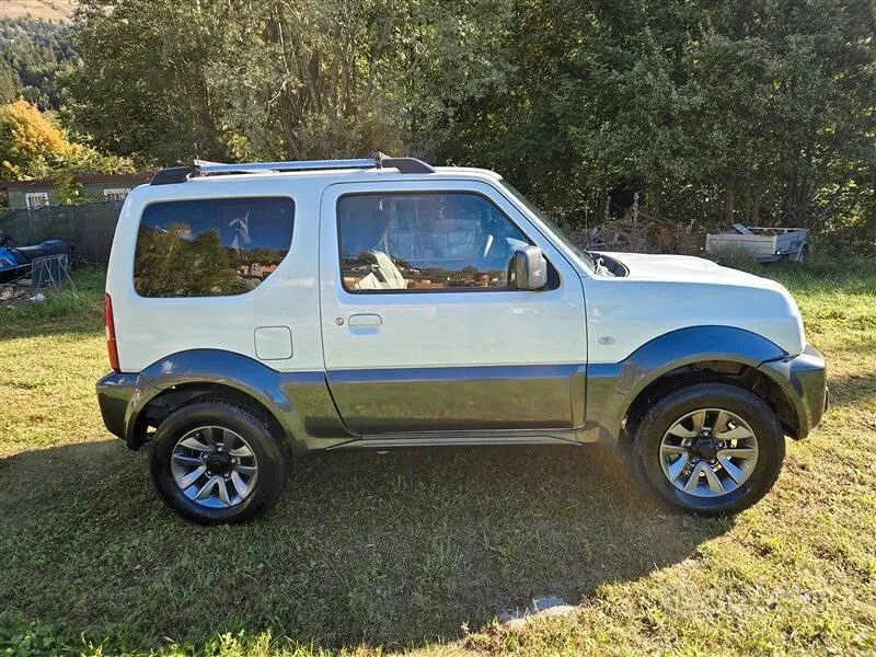 Suzuki Jimny 2017 photo 5