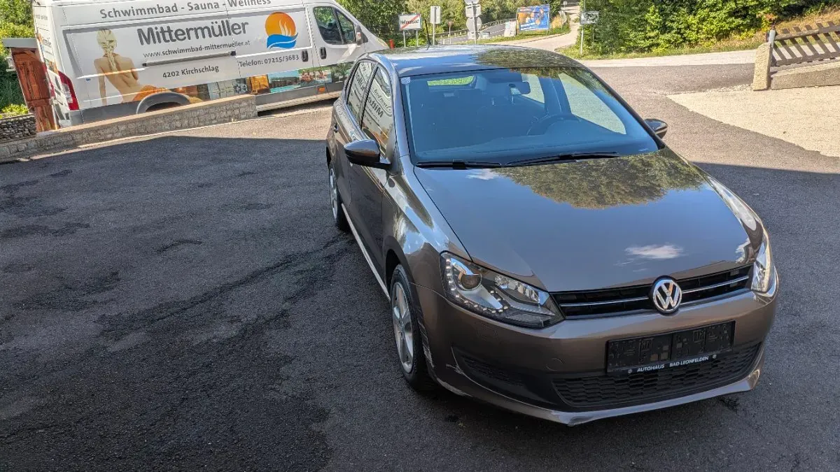 Volkswagen Polo 2013 photo 2