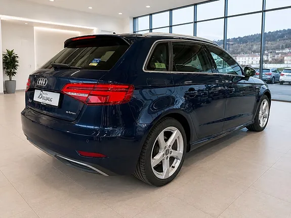 Audi A3 2017 photo 4