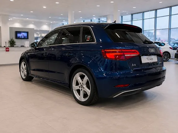 Audi A3 2017 photo 3