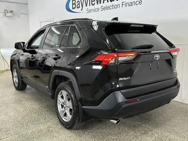 Toyota Rav4 2023 photo 5