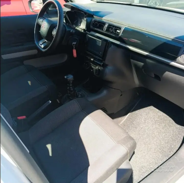 Citroen C3 2023 photo 3
