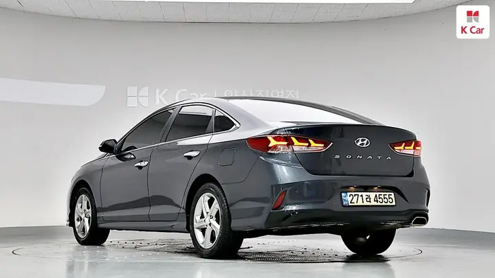 Hyundai Sonata 2019 photo 2