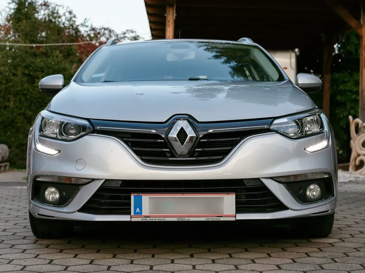 Renault Mégane 2019 photo 2