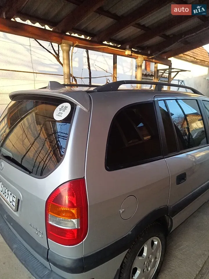 Opel Zafira 2000 photo 5