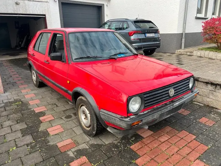Volkswagen Golf 2