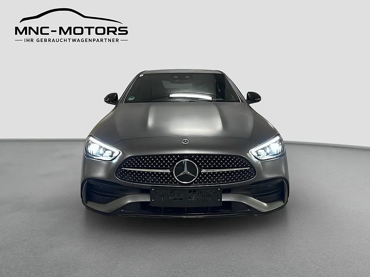 Mercedes-Benz C-Class 2023 photo 2