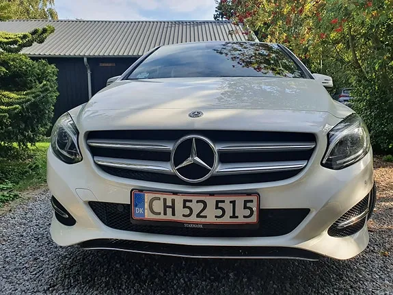 Mercedes-Benz B-Class 2017 photo 2