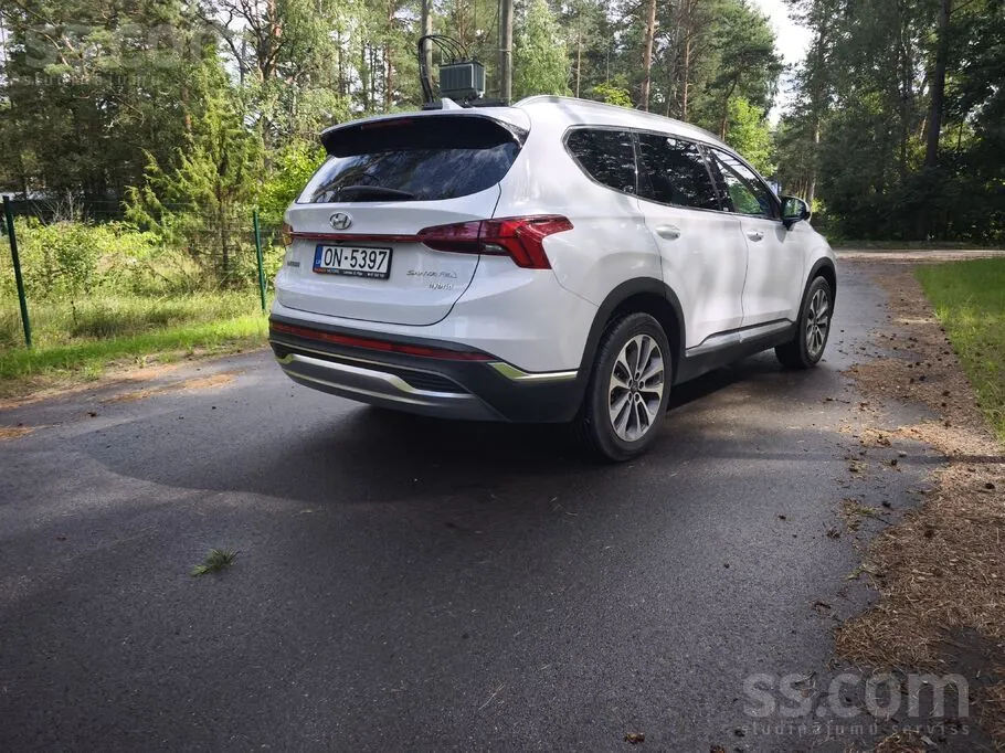 Hyundai Santa Fe 2021 photo 3