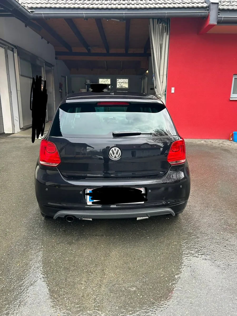 Volkswagen Polo 2012 photo 2