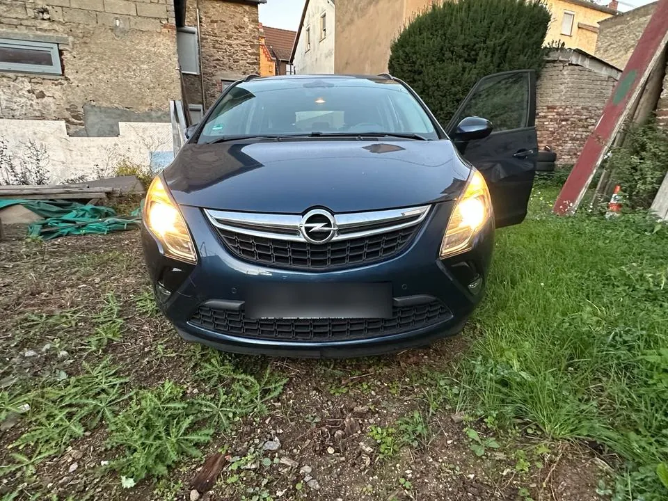 Opel Zafira C