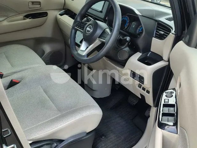 Nissan Roox 2024 photo 2