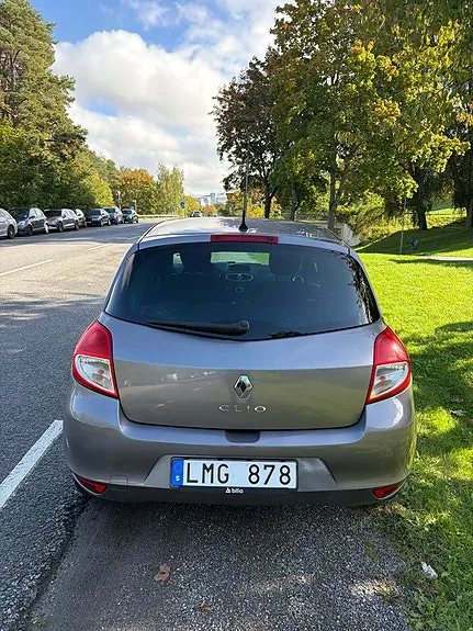 Renault Clio 2011 photo 5