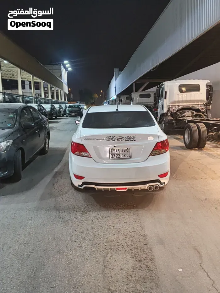 Hyundai Accent 2016 photo 3