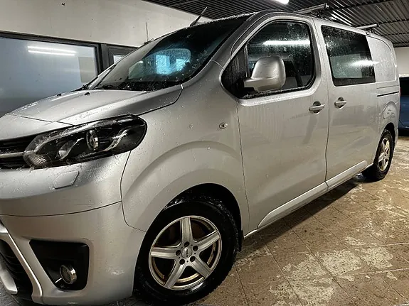 Toyota Proace 2017 photo 2