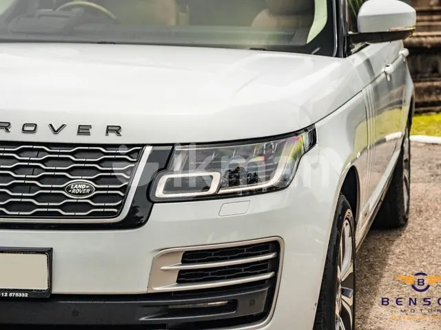 Land Rover Range Rover 2018 photo 3
