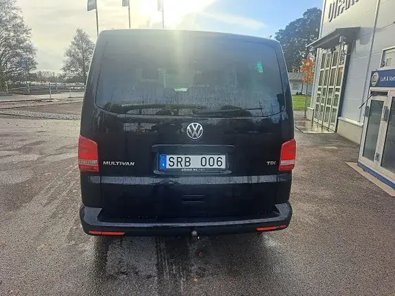 Volkswagen Multivan 2013 photo 4