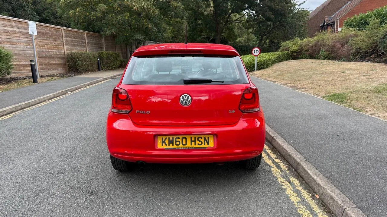 Volkswagen Polo 2011 photo 4
