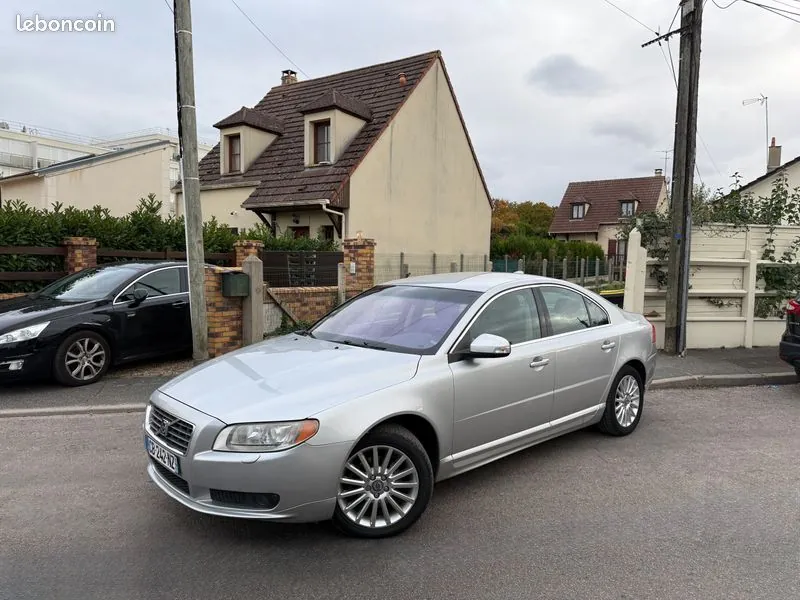 Volvo S80