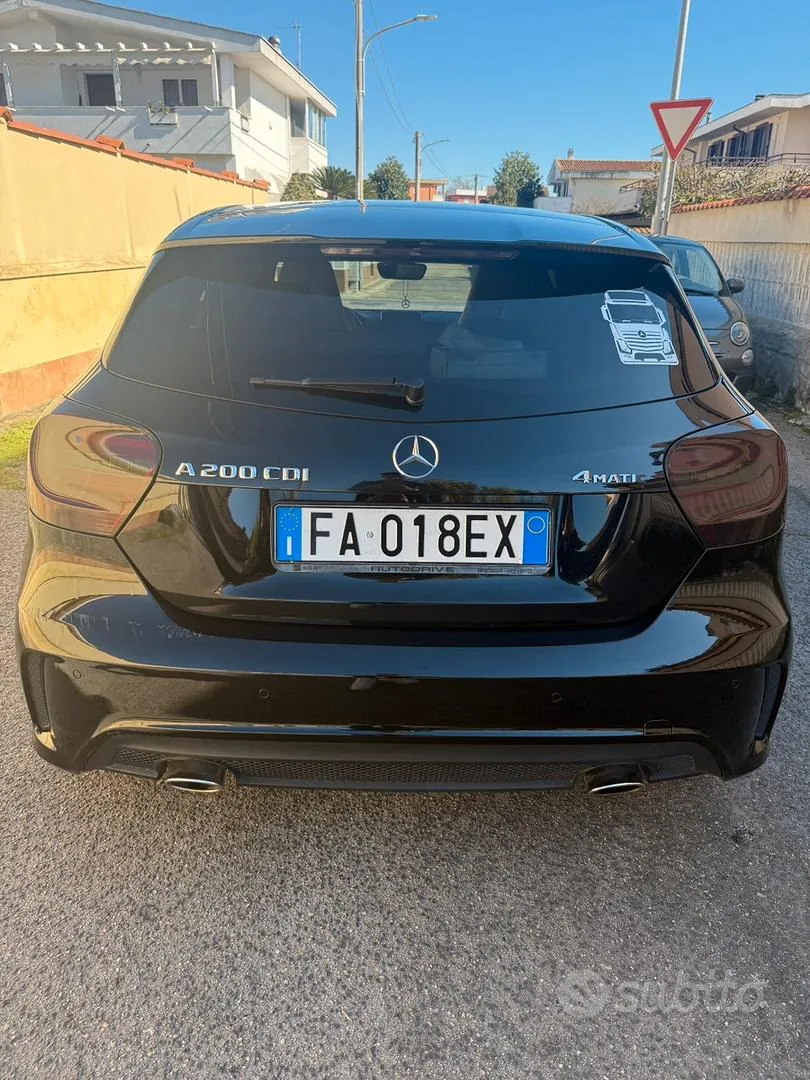 Mercedes-Benz A 200 2015 photo 3