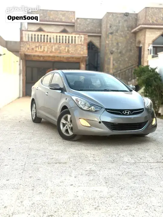 Hyundai Elantra 2012 photo 2