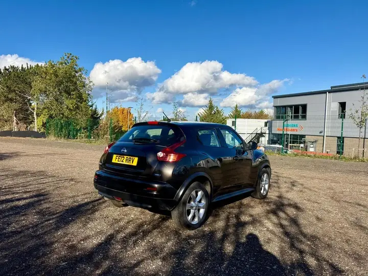 Nissan Juke 2012 photo 4