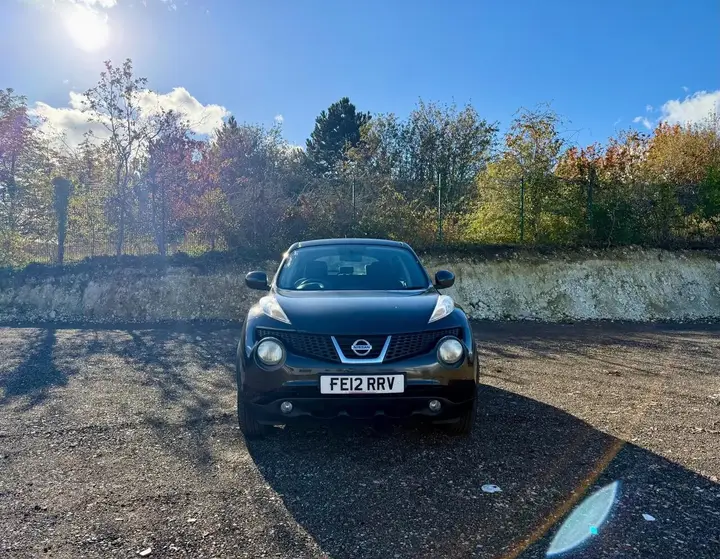 Nissan Juke 2012 photo 2