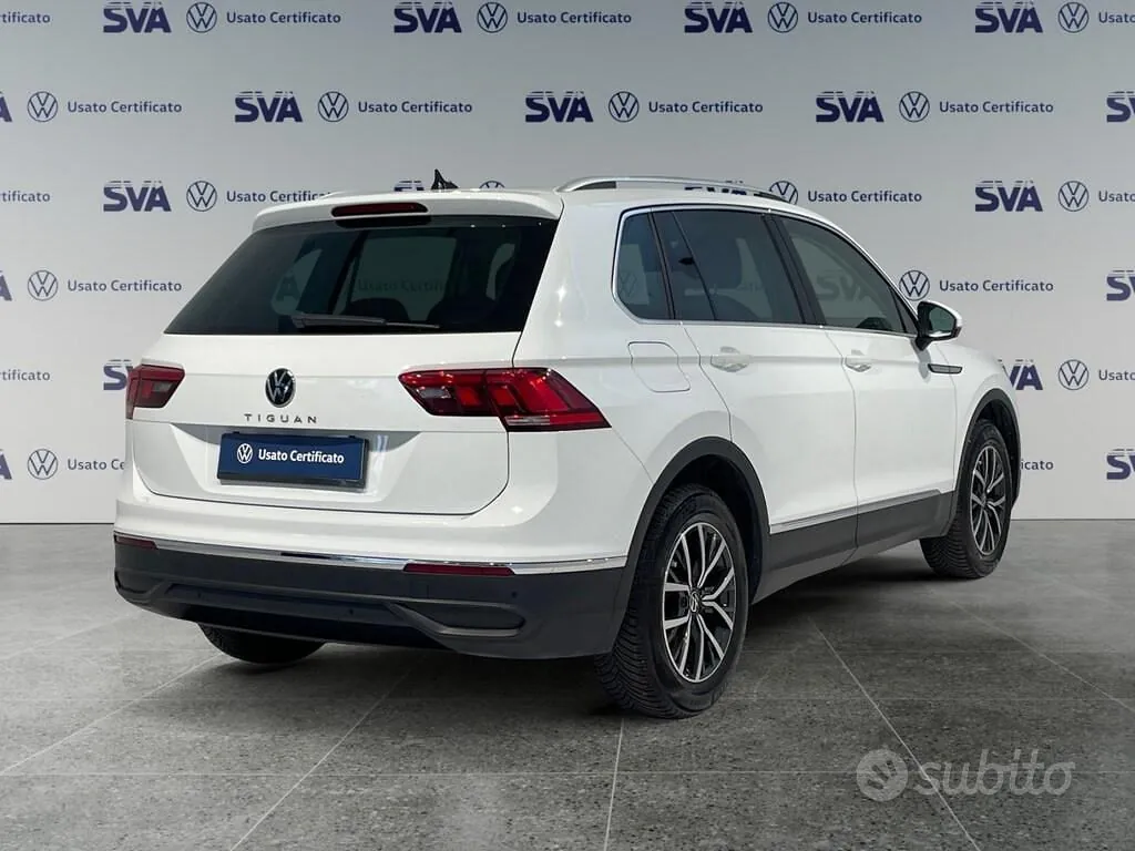 Volkswagen Tiguan 2023 photo 2