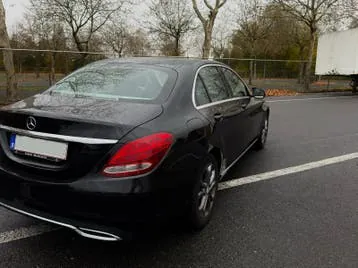 Mercedes-Benz C180D